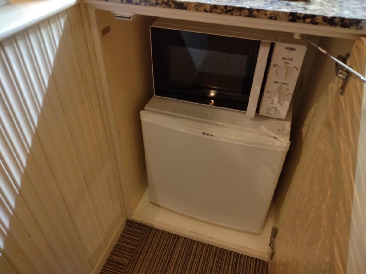 ホテル ベニ ウエスト 大人専用 Ōsaka Eksteriør bilde