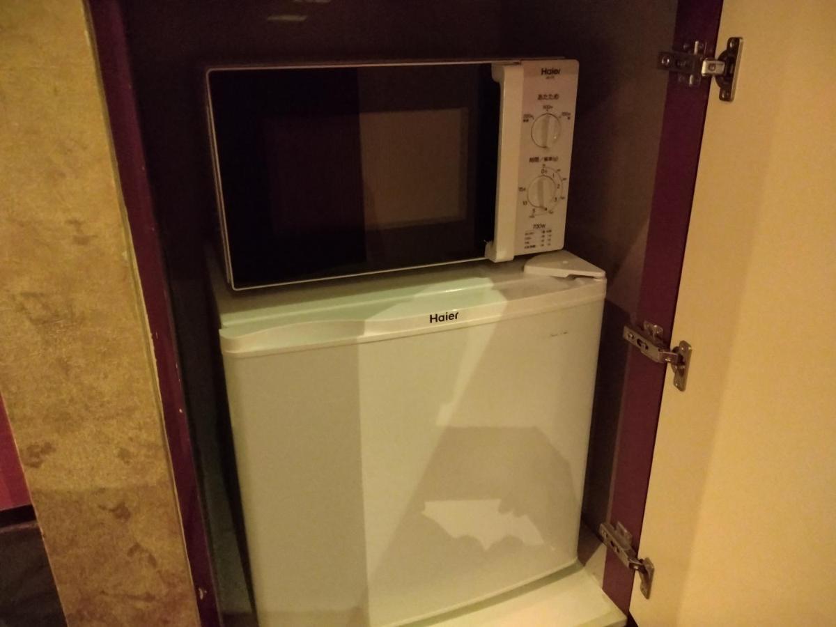 ホテル ベニ ウエスト 大人専用 Ōsaka Eksteriør bilde